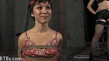 Pornstar Explores Sadomasochism Thrills