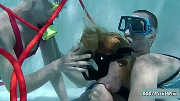 Underwater blowjob turns into mutual pleasure