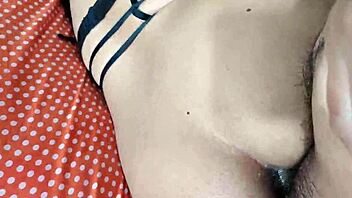 Creampie brunette ass squirts hard during sex. Latina girlfriend takes it deep with amateurs.