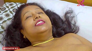 Indian wife's erotic encounter with her lover