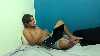 novinho flakael vlogs showing bia cavala who is the brocha