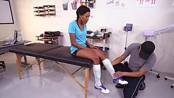 Look at this tight ass on that ebony teen, so sexy and black!