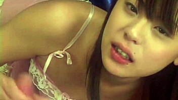 Cute Babe Strokes Horny Guy