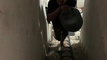 gas guy delivers to fernanda chocolate and gets anal action 😏