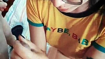 Argentinian girl wears glasses during blowjob and gets facial