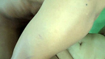 I couldn't resist the beautiful mature woman's body in the massage room