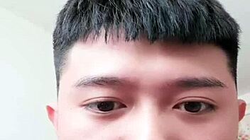 Handsome northeast guy live streams with boyfriend