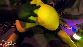 maniac rough fuck bubble ass the devil on halloween 😈