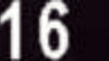 Prostitutas caseras ofrecen servicios sexuales en la calle.