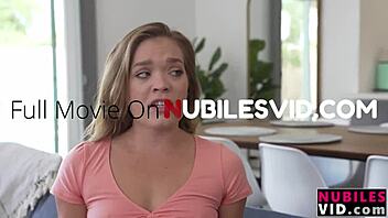 chloe and katie swap cum while blowing 😏