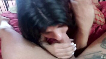 met a stranger on the metro, then got anal creampie in homemade fetish