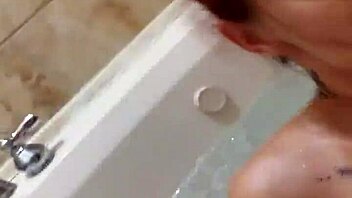 Does Katie's Jetted Tub Really Get Her Off?