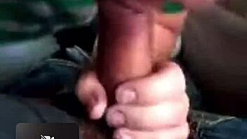 Mi Carnal Le Da Su Lechita A Mi Esposa En La Carretera