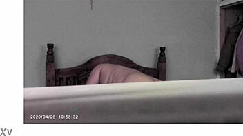 Только что переспал с латинос MILF мамой моего друга