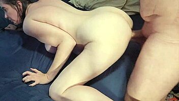 Mia Knight Craves Creampie for Supper