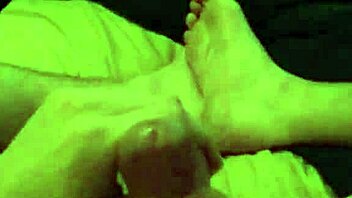 watch me cumming in slow motion, isn't it hot?!