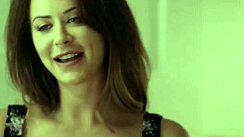 Brown Lesbian Honey Fingers Babe