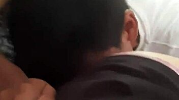 Gatitaxxx with Shemale Amateurs