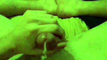 watch me cumming in slow motion, isn't it hot?!