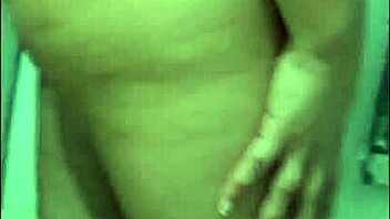 Mature with big tits gives me her big ass