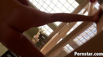 horny kelly surfer gets a nice facial