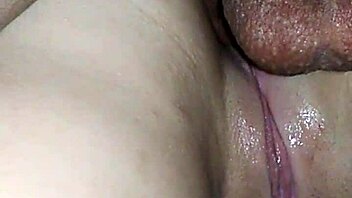 Anal feels so good in tight ass!