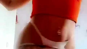 argentinian celebrity amateur warms up for you