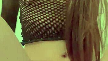 Amateur couple explores sexual desires in steamy video