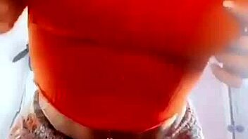 argentinian celebrity amateur warms up for you