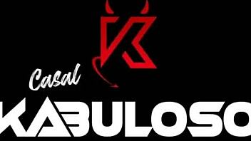 gostosa senta na cara do marido e faz espanhola com boquete