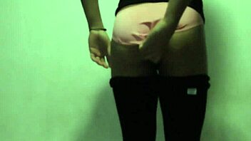 Mexican hunk's seductive solo performance on webcam