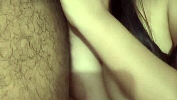 Affluent oral pleasure from my unfaithful curvaceous dorm mate