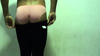 i'm a mexicano gay dancing on webcam