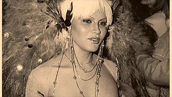 A vintage peek into the world of burlesque dancers
