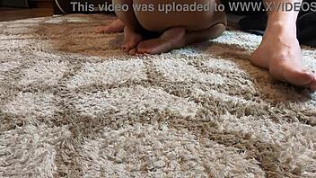 Mandy Mynxx's hardcore foot fetish and oral sex video