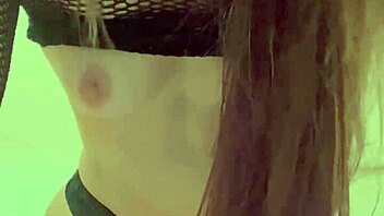 Amateur couple explores sexual desires in steamy video