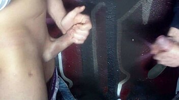 Deepthroat og sædskudd