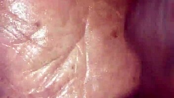 my girlfriend giving me a footjob feels so good