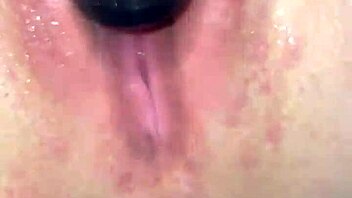 trying out theragun on my pink pussy