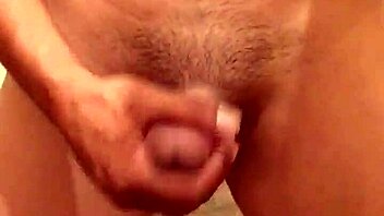 Amateur handjob in the bathroom