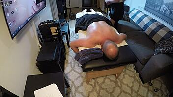 Gigi Breeze Massage Main 1