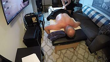 Gigi Breeze Massage Main 1