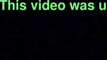 amateurs have sex in a car