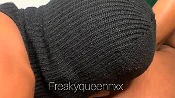 ebony girl feels the best licking from her visiting friend, watch full video on xvideos red