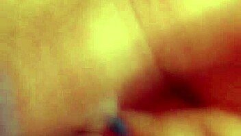 Teen Winks Pink Pussy To Orgasm