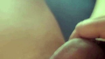 i'm masturbatin' my cock to cumshot