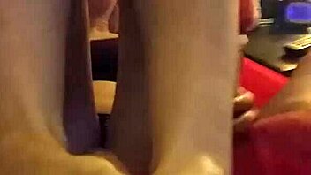 Amateur video girlfriend gives a footjob