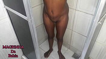 I take a bath to smell fresh