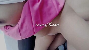 Filipino college girl pleases a guy in public