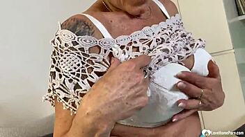Blonde MILF reveals her intimate details up close